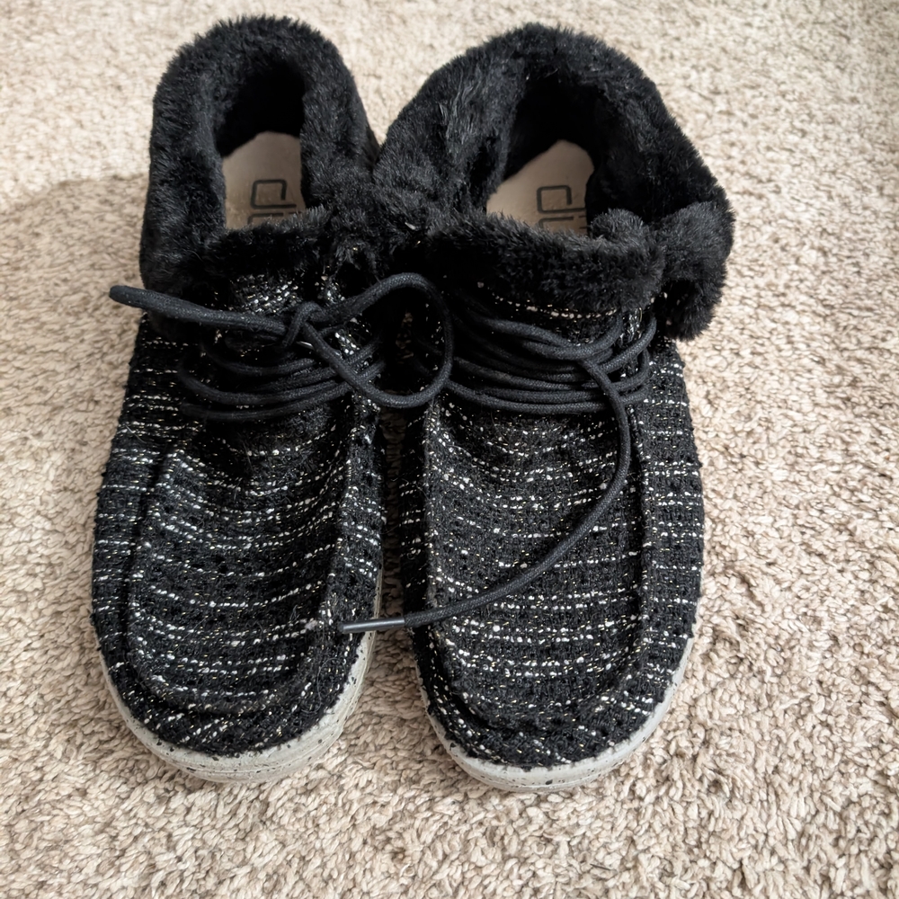 HEY DUDE Britt Boucle Faux Fur Lined Slip On Comfort Shoes - Women's Size US 10